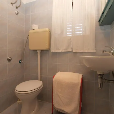 Fuer 4 Personen Ca 40 Qm In Porec, Istrien Istrische Riviera