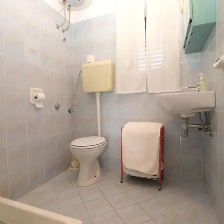Fuer 4 Personen Ca 40 Qm In Porec, Istrien Istrische Riviera Apartment *