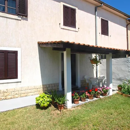 Fuer 4 Personen Ca 40 Qm In Porec, Istrien Istrische Riviera *